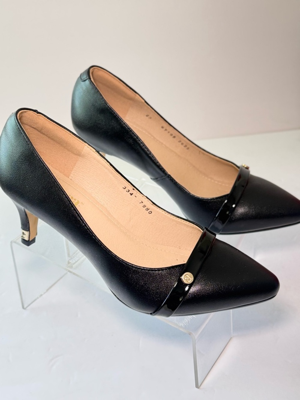 Classic Black Pointed-Toe Kitten Heels